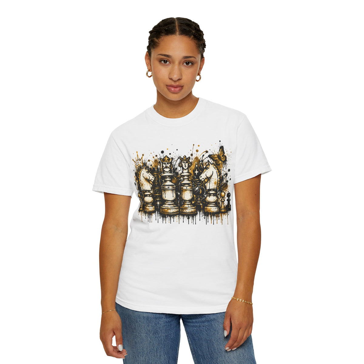 A 100% Cotton Crown and Chess Pieces Graphic T-Shirt