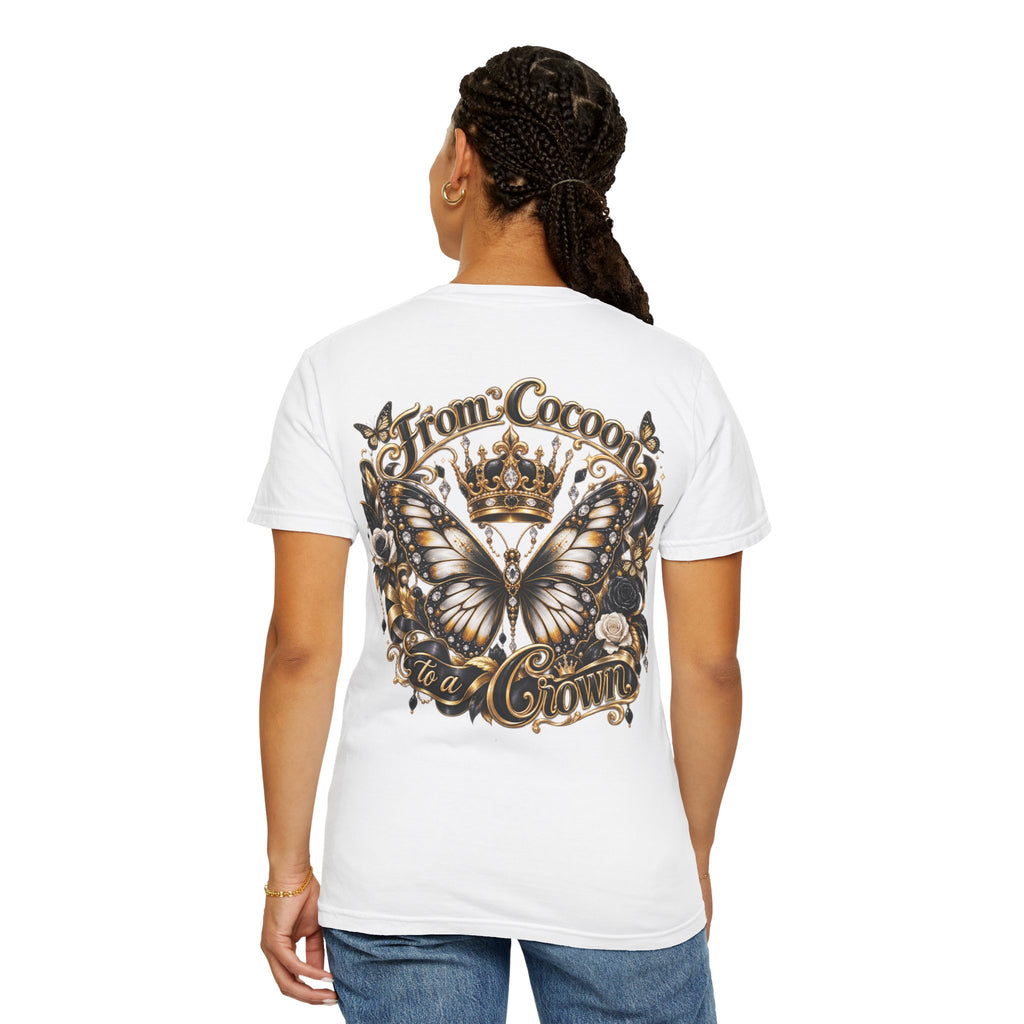 A 100% Cotton Crown and Chess Pieces Graphic T-Shirt